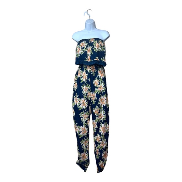 Sz2X Love by Chesley Halter Romper - Picture 2 of 6